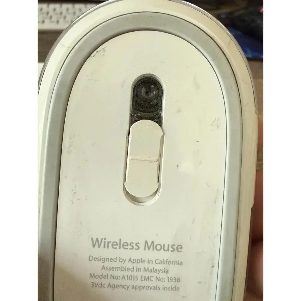 1st Generation Apple Wireless Mouse, Model A1015
